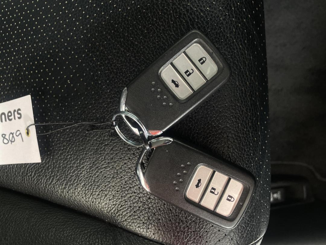 Photo '22' of Honda Accord