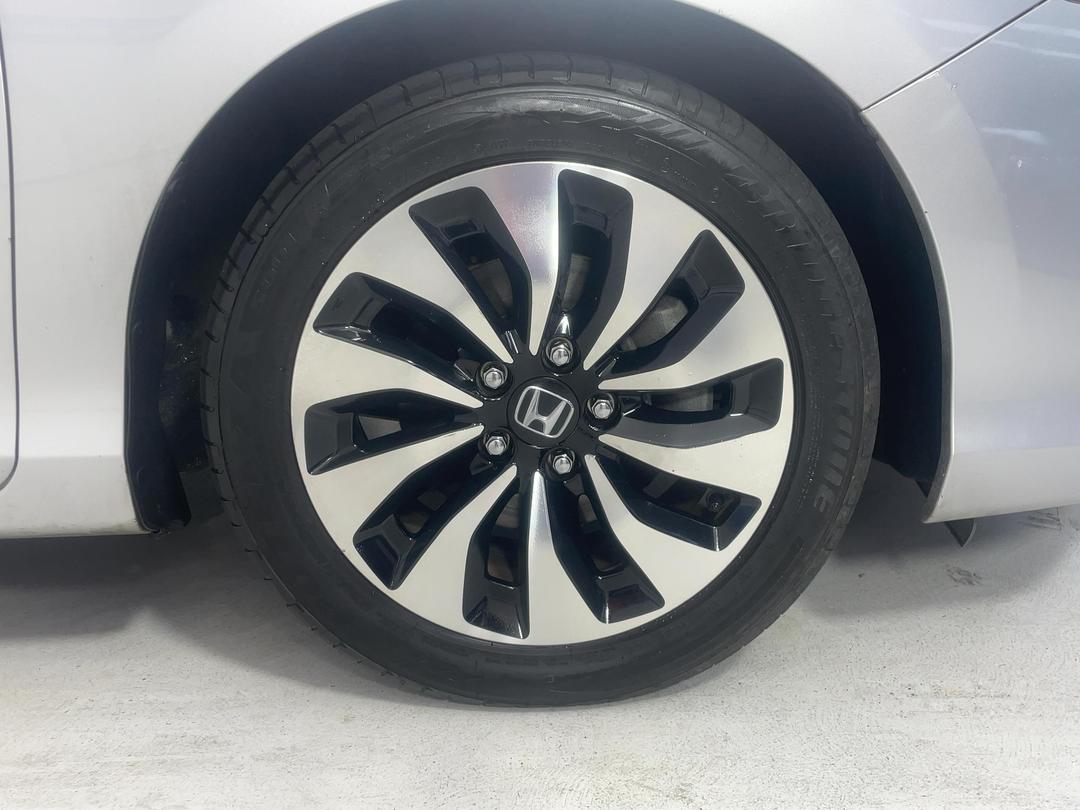 Photo '9' of Honda Accord
