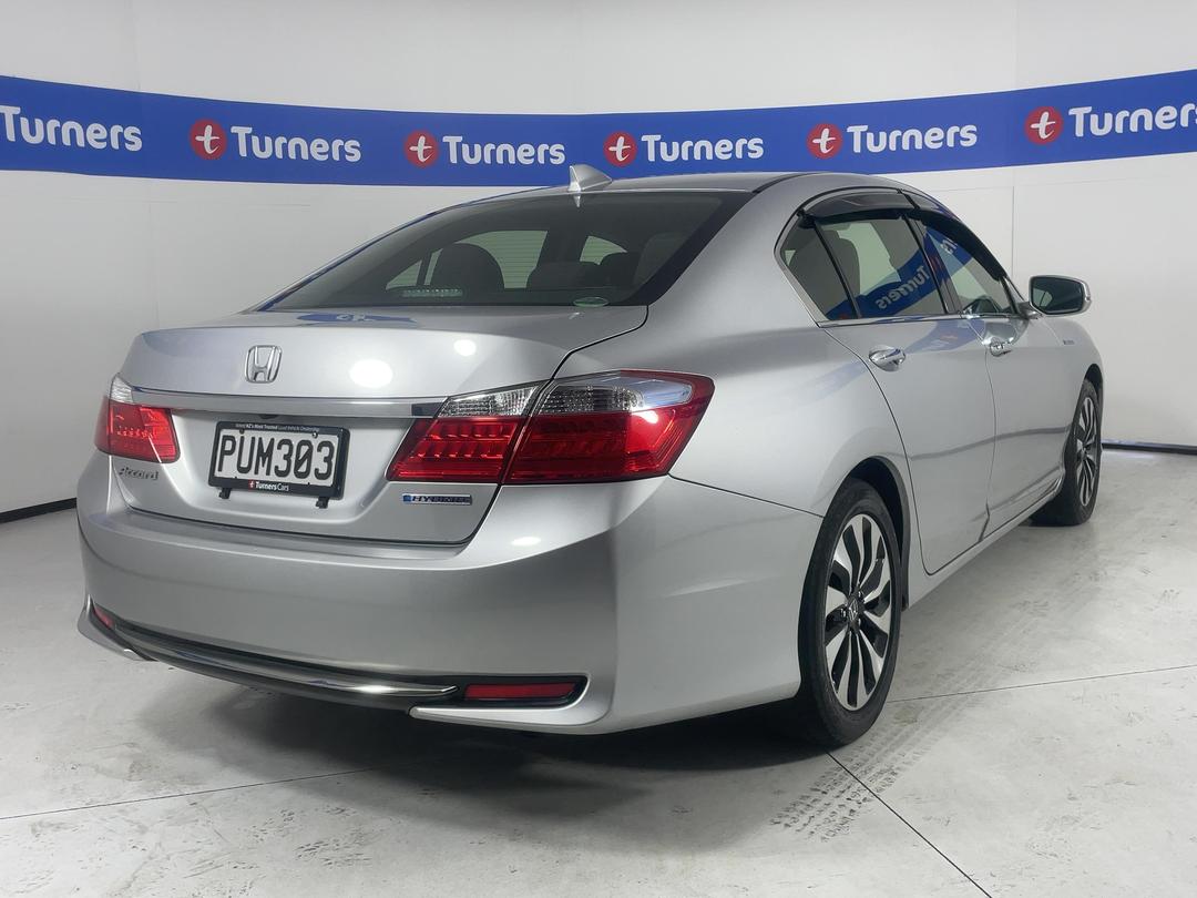 Photo '7' of Honda Accord