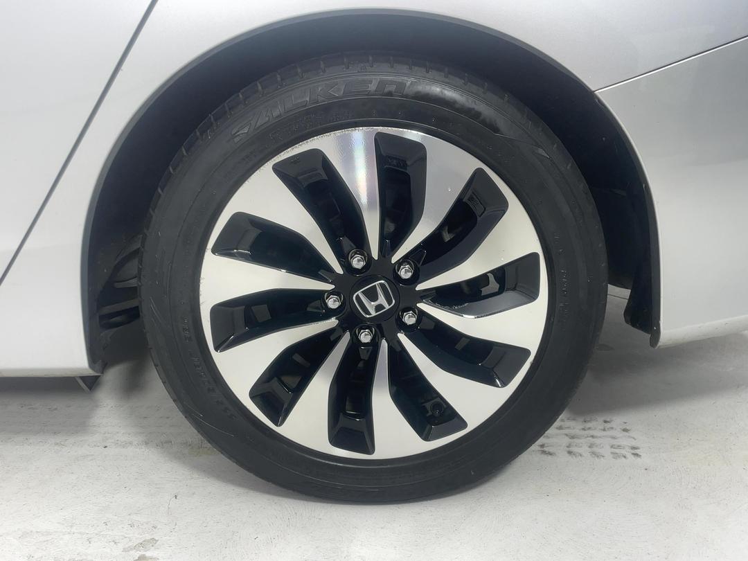 Photo '11' of Honda Accord