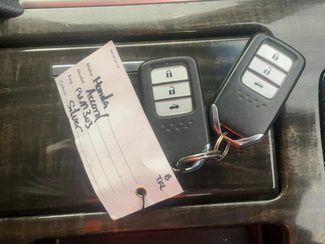 Photo '22' of Honda Accord