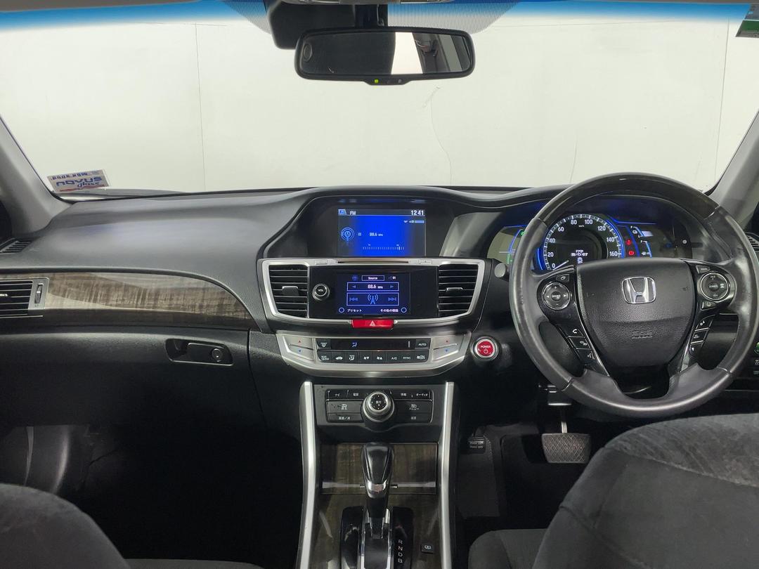 Photo '17' of Honda Accord