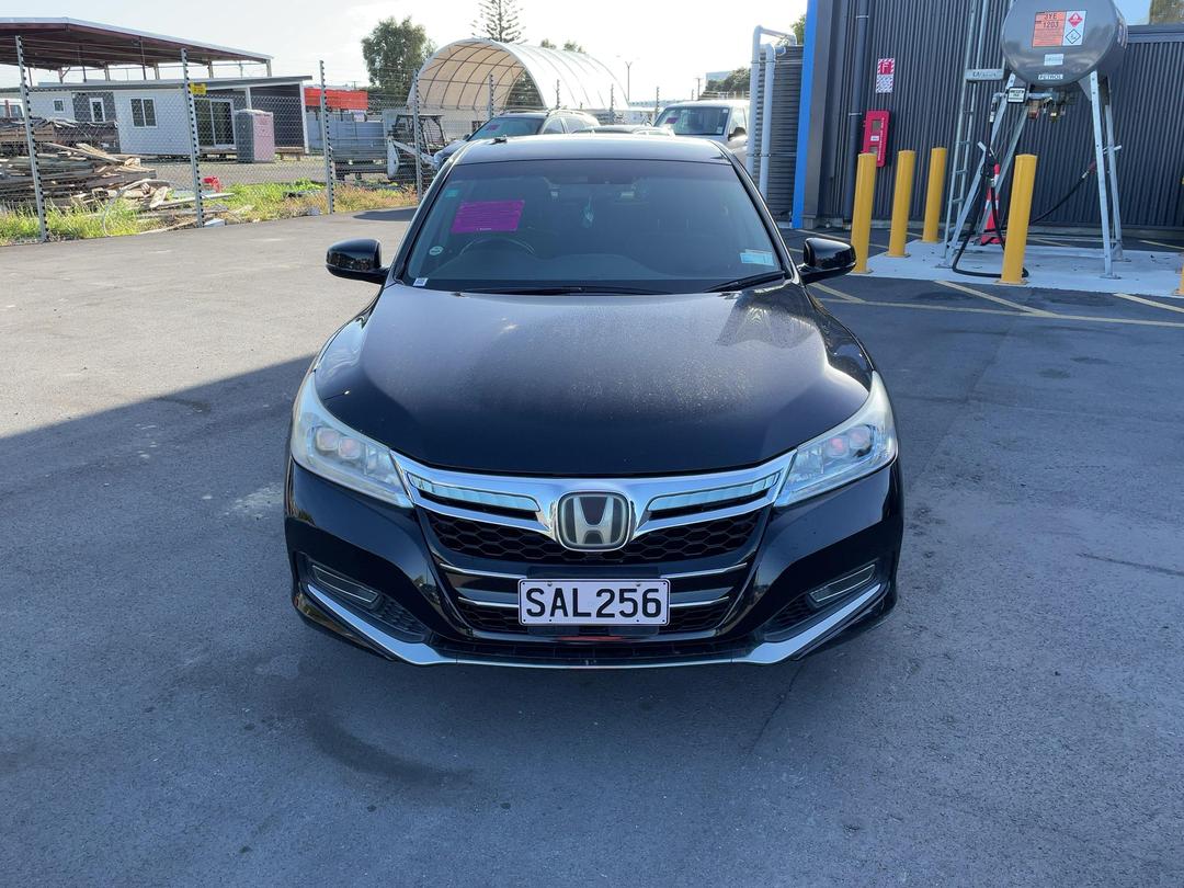Photo '2' of Honda Accord Hybrid Photo '2' of Honda Accord Hybrid