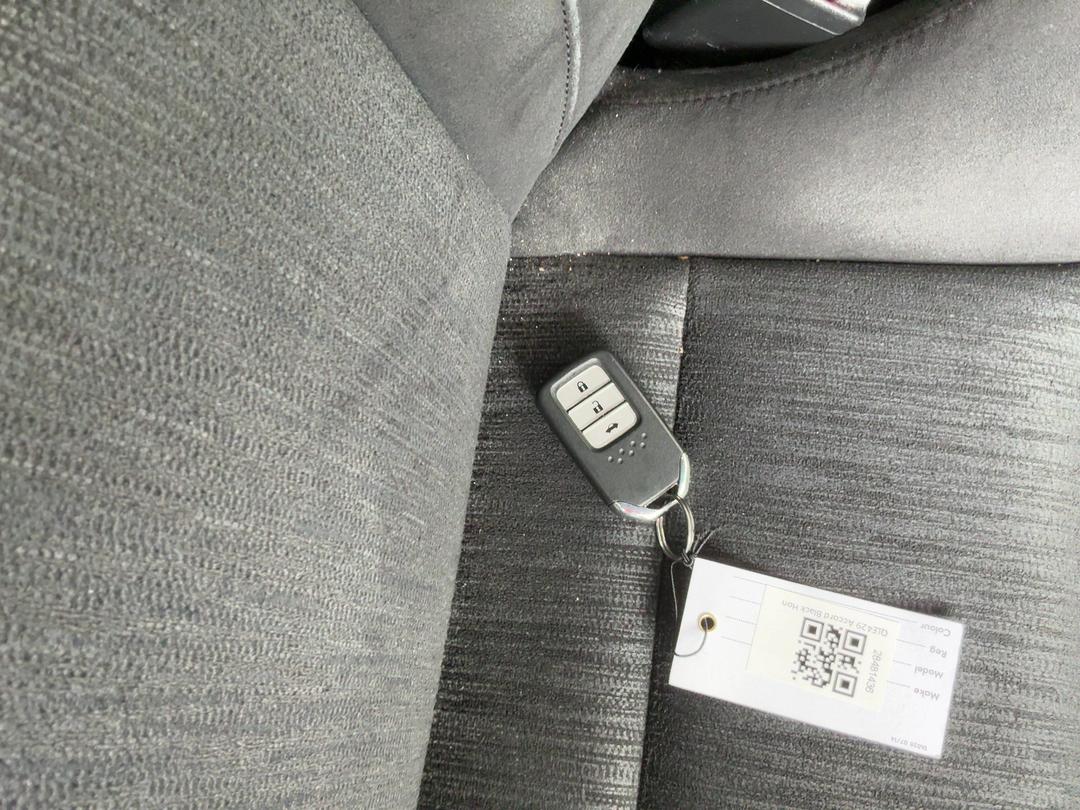 Photo '23' of Honda Accord Hybrid Photo '23' of Honda Accord Hybrid
