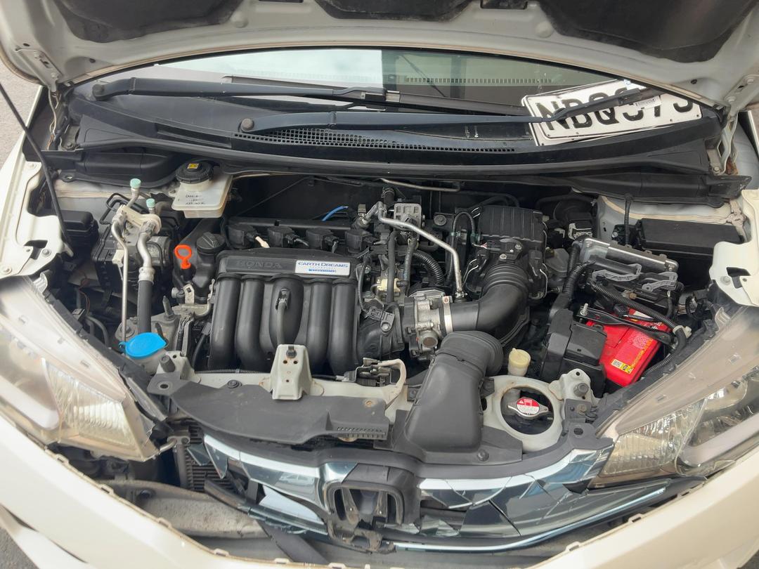 Photo '8' of Honda FIT Photo '8' of Honda FIT