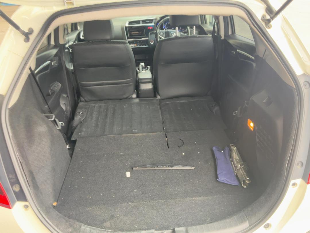 Photo '17' of Honda FIT Photo '17' of Honda FIT