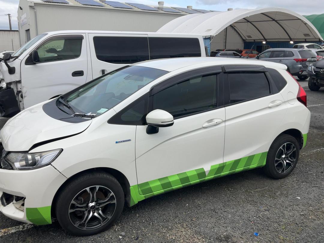 Photo '2' of Honda FIT Photo '2' of Honda FIT