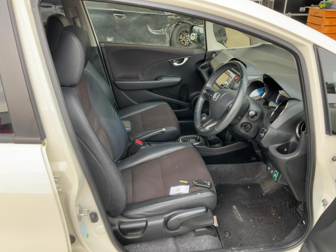 Photo '15' of Honda FIT Photo '15' of Honda FIT
