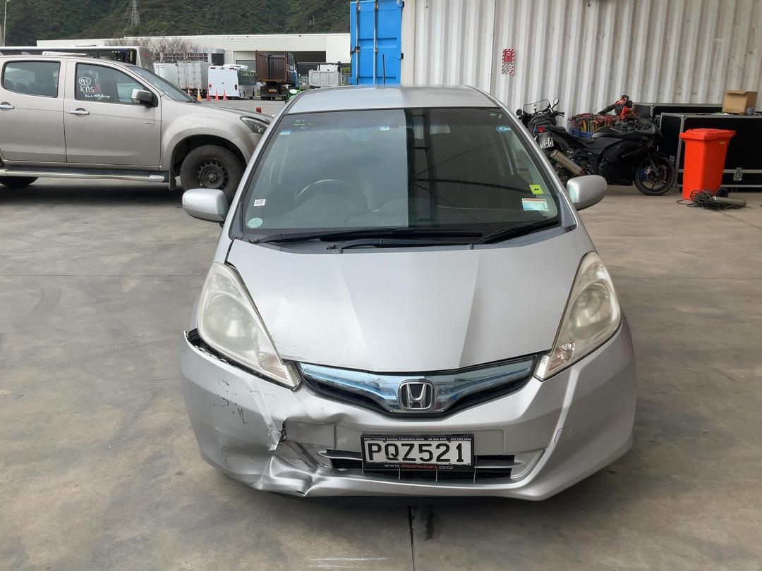 Photo '2' of Honda FIT Photo '2' of Honda FIT
