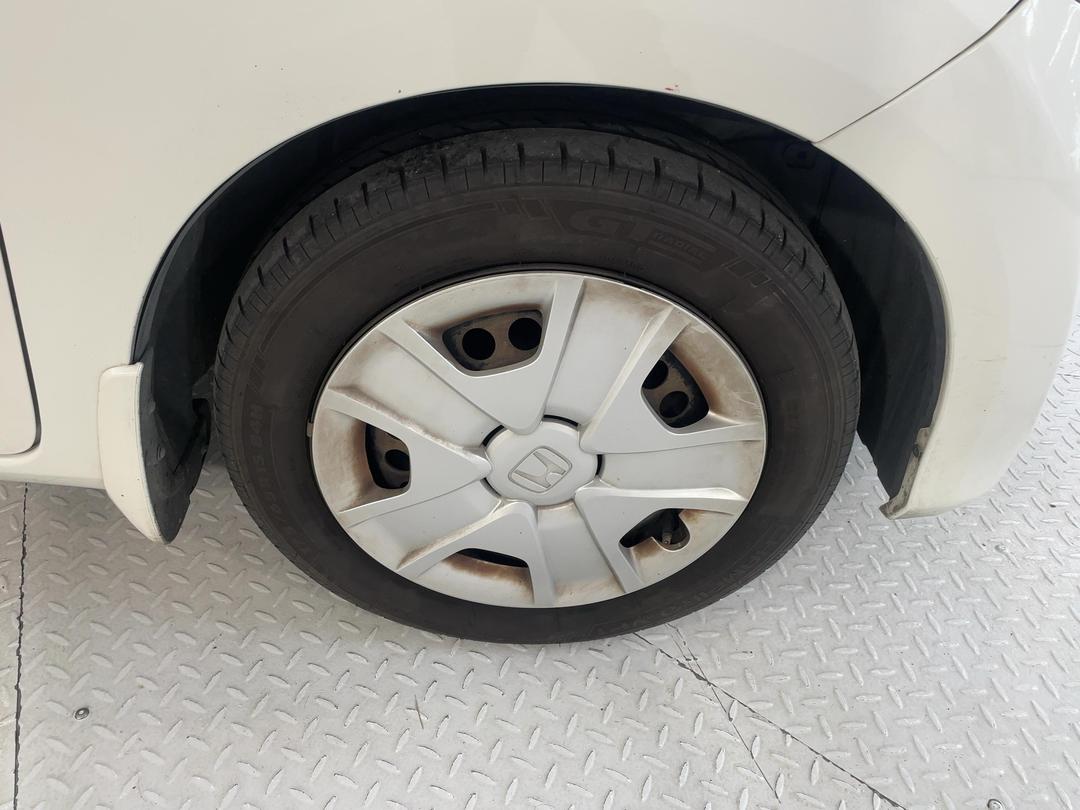 Photo '9' of Honda FIT