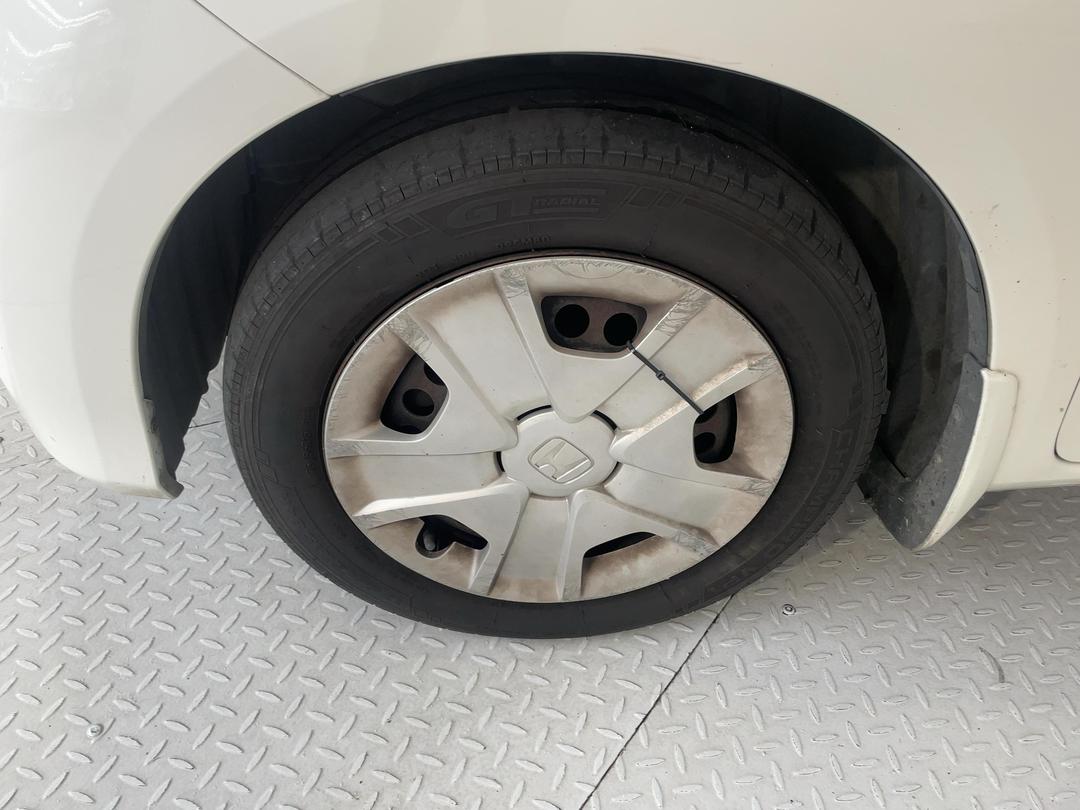 Photo '10' of Honda FIT