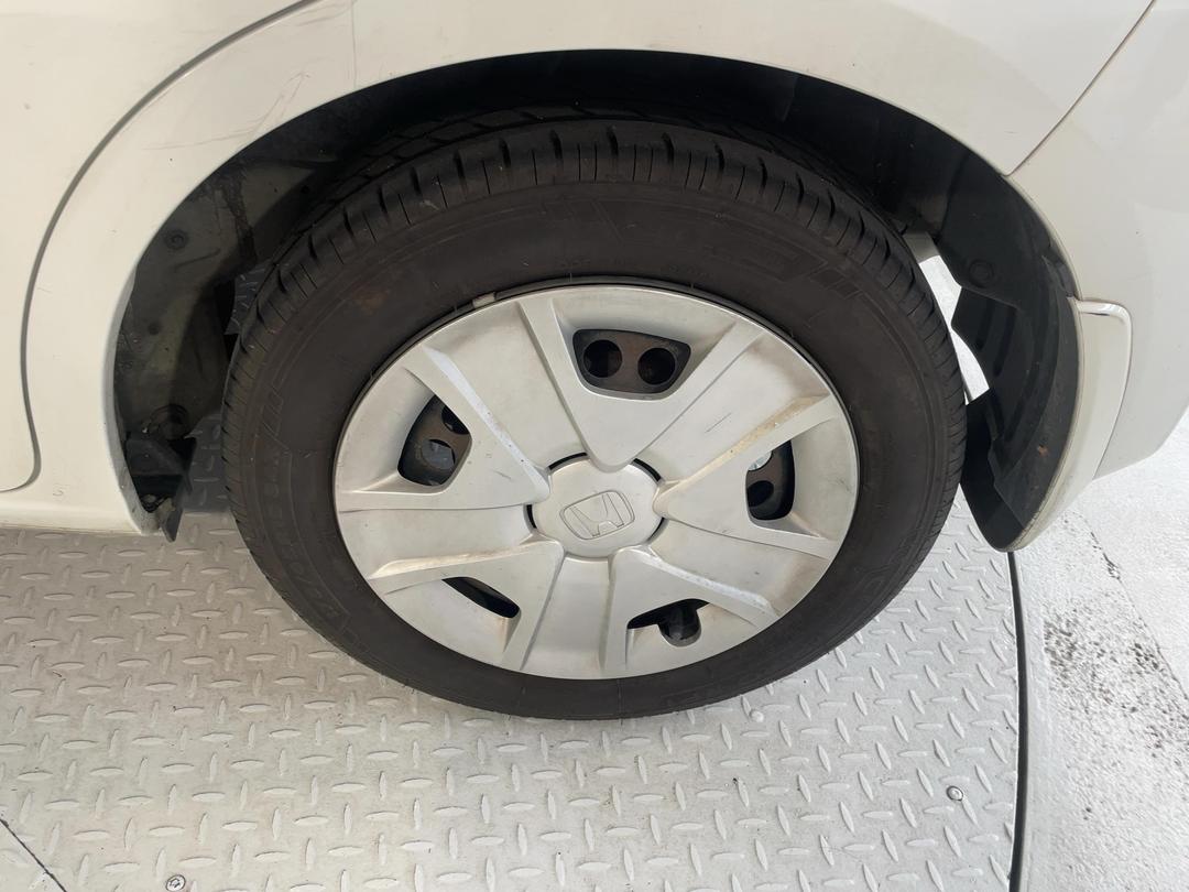Photo '11' of Honda FIT