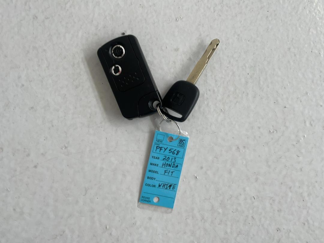 Photo '22' of Honda FIT