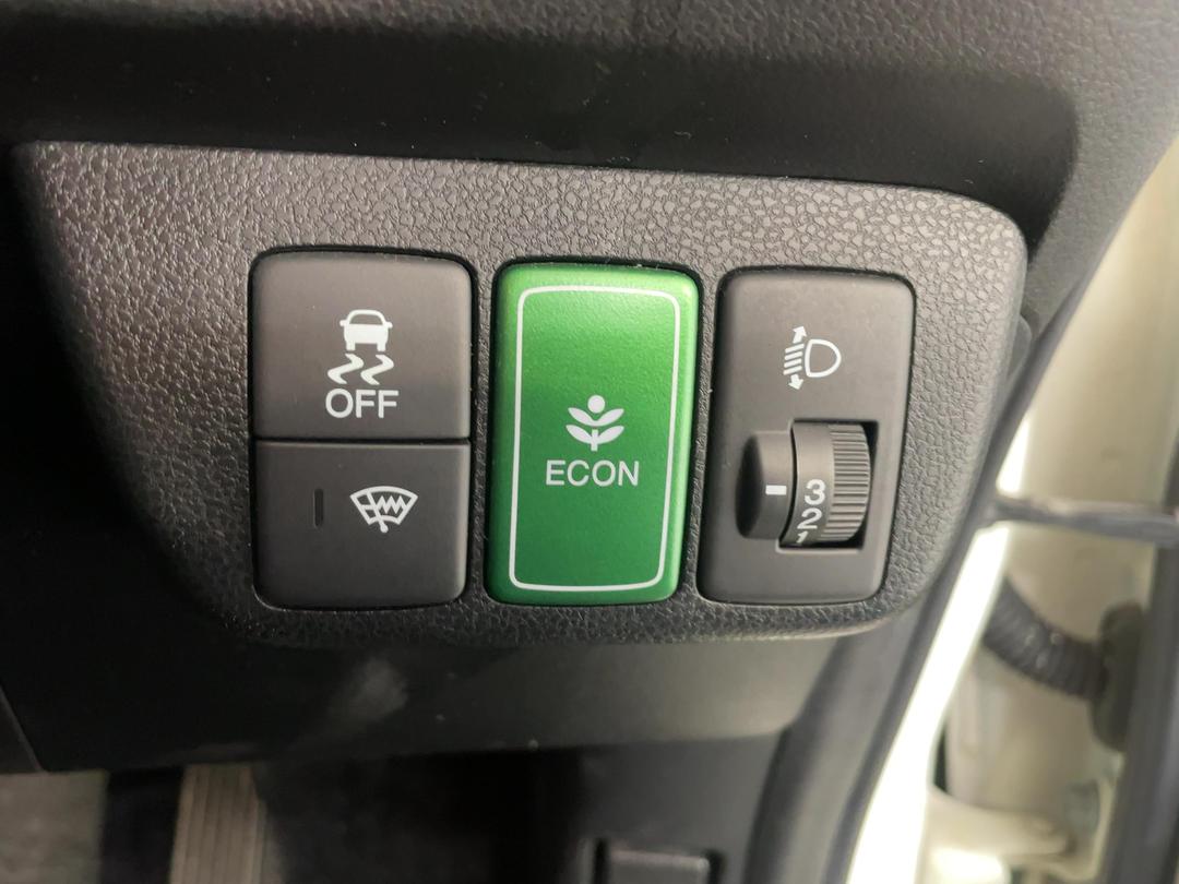 Photo '25' of Honda FIT