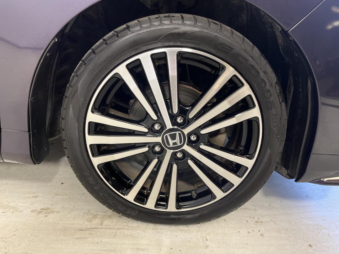 Photo '9' of Honda Odyssey