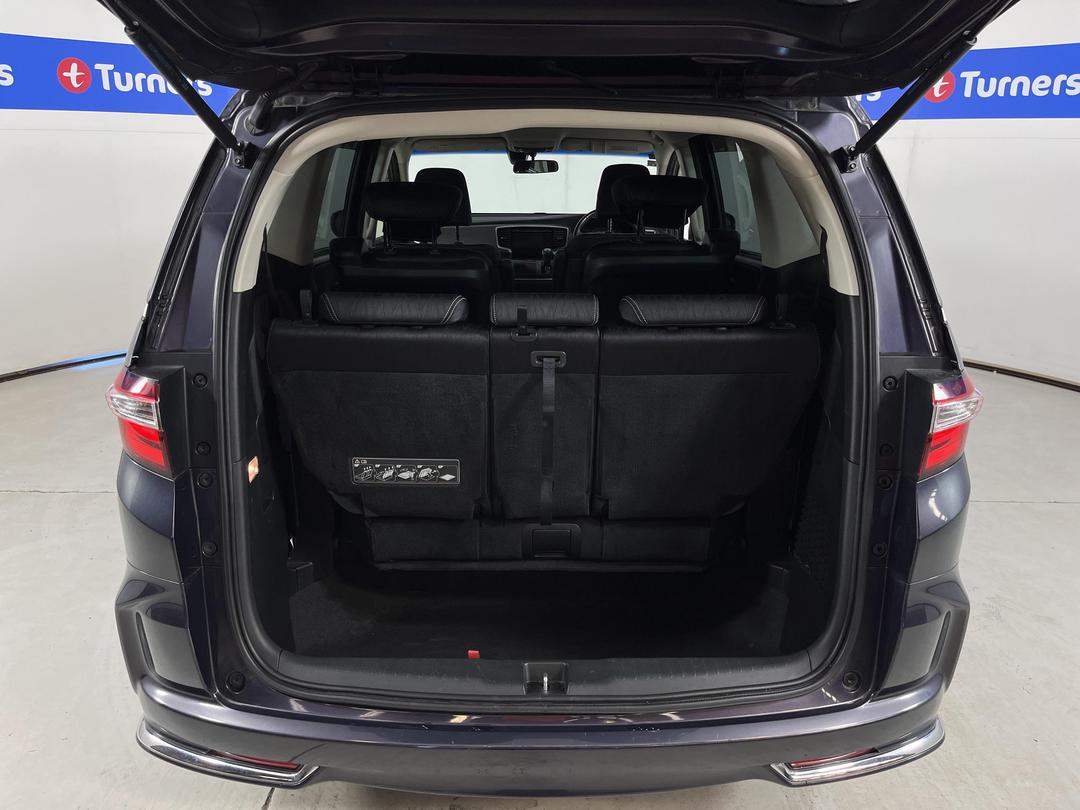 Photo '14' of Honda Odyssey