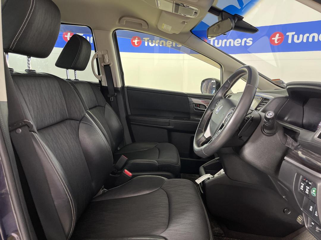 Photo '16' of Honda Odyssey