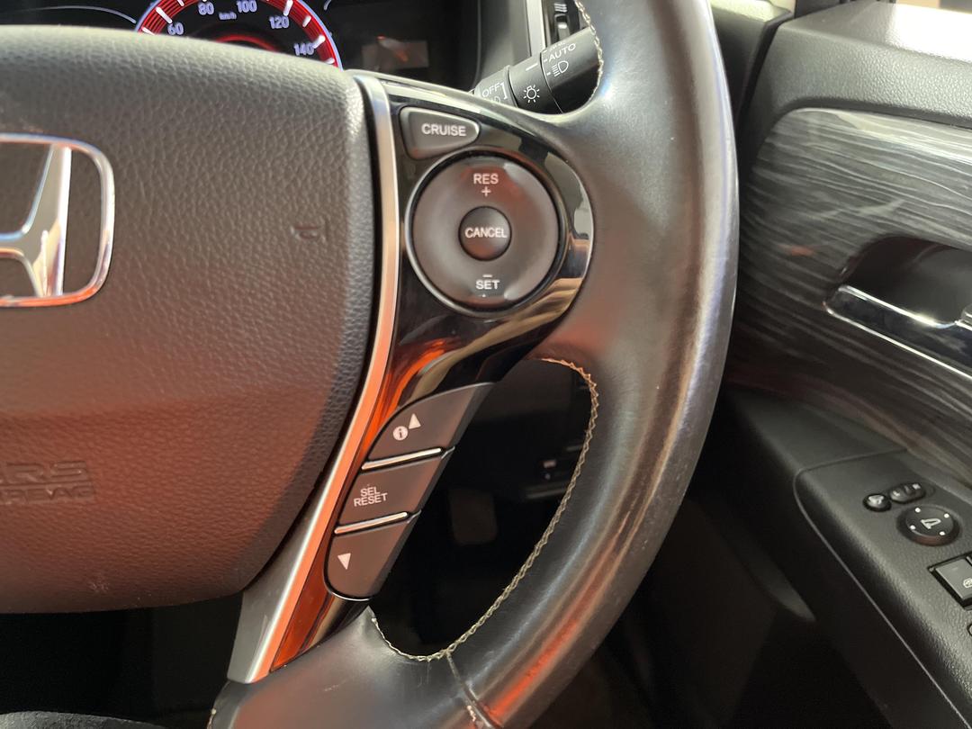 Photo '24' of Honda Odyssey