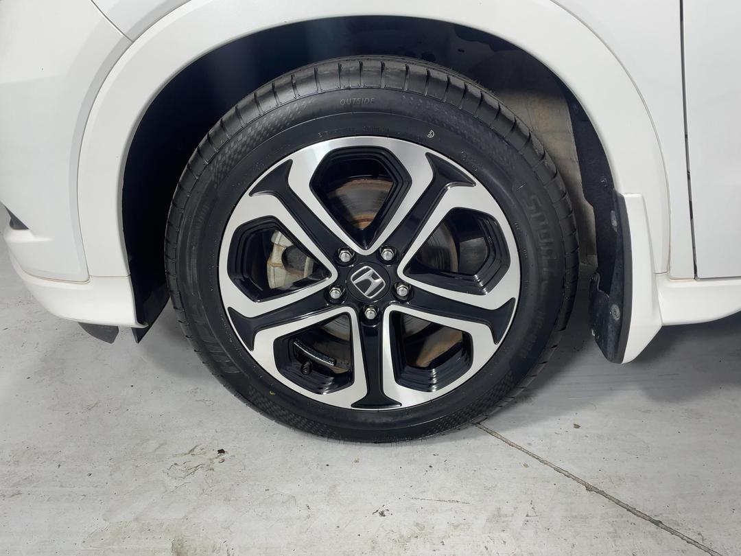 Photo '10' of Honda Vezel