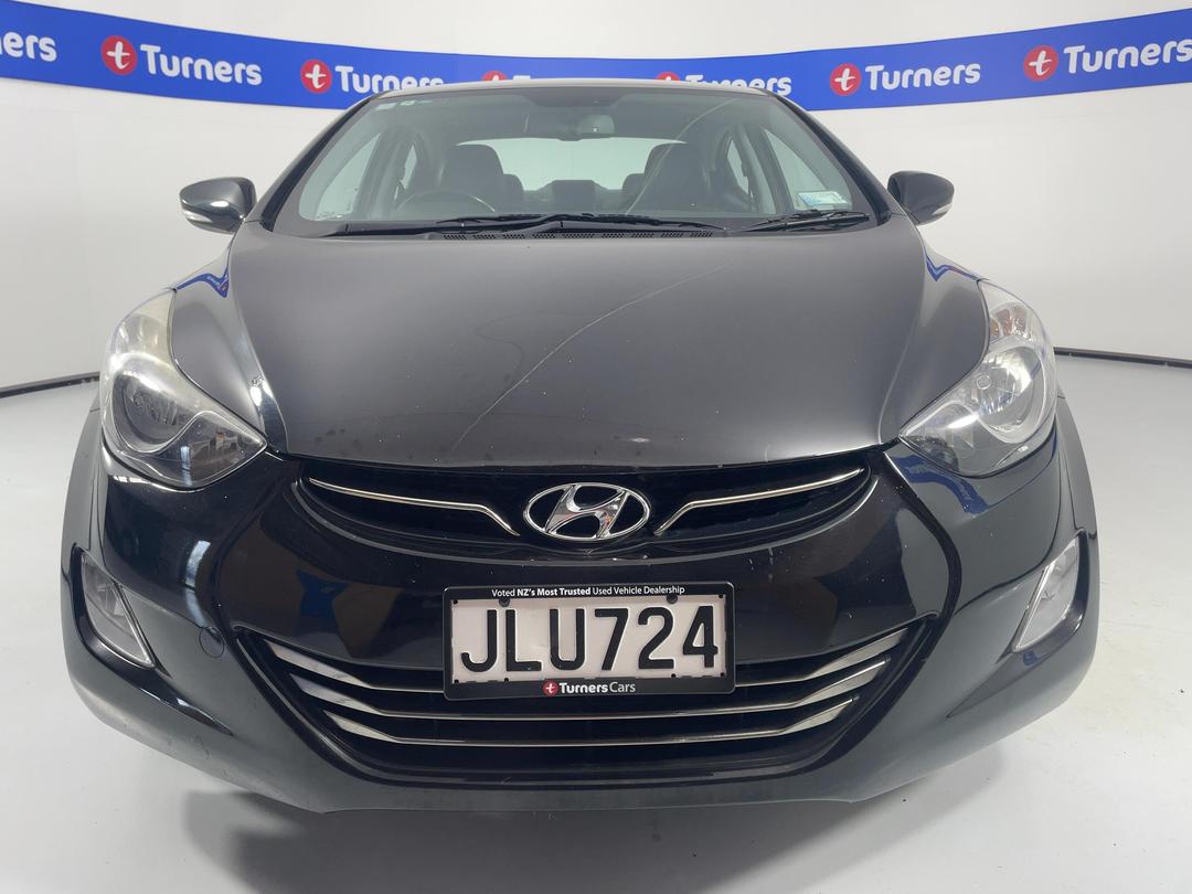 Photo '2' of Hyundai Elantra Photo '2' of Hyundai Elantra
