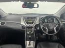 Thumbnail '15' of Hyundai Elantra
