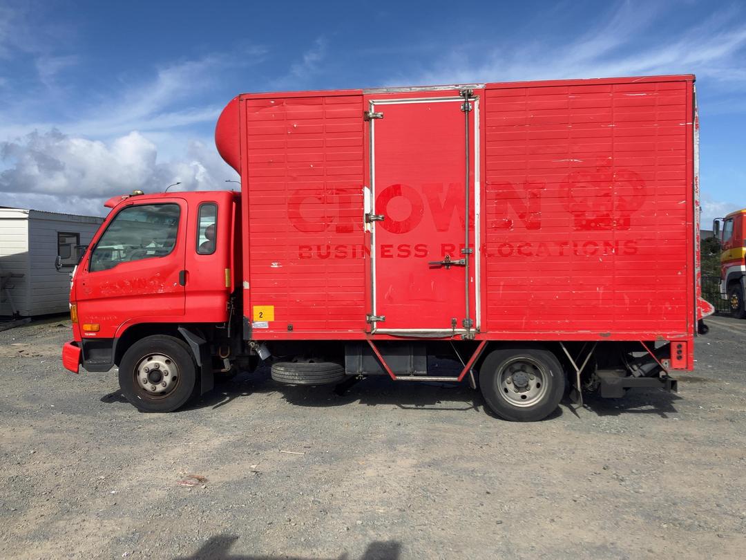 Photo '8' of Hyundai HD60 SUM EURO 5 Box Body