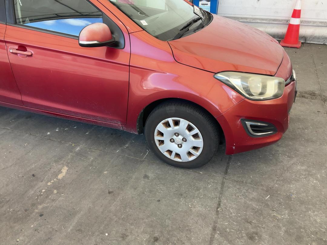 Photo '2' of Hyundai I20 PB Photo '2' of Hyundai I20 PB