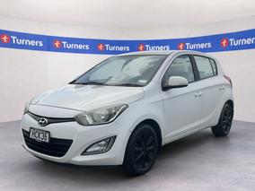 Photo '4' of Hyundai I20
