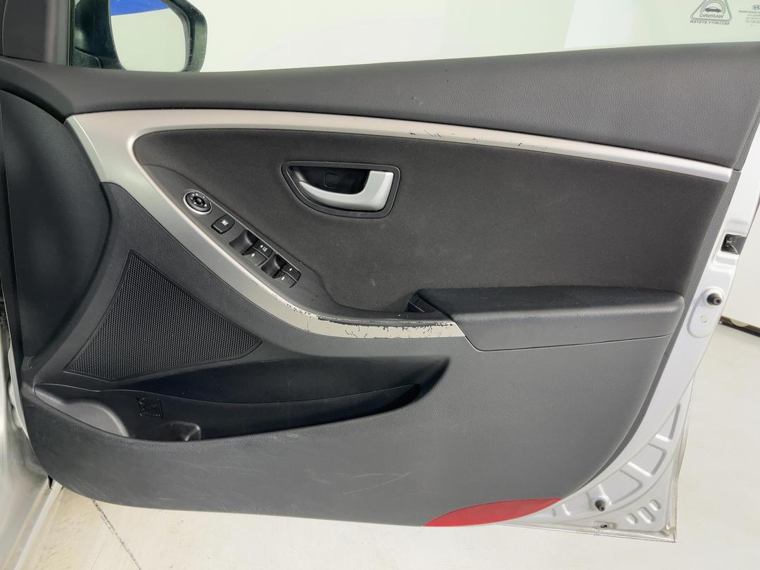 Photo '15' of Hyundai I30