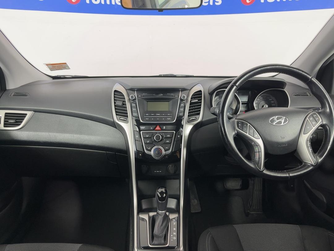 Photo '17' of Hyundai I30