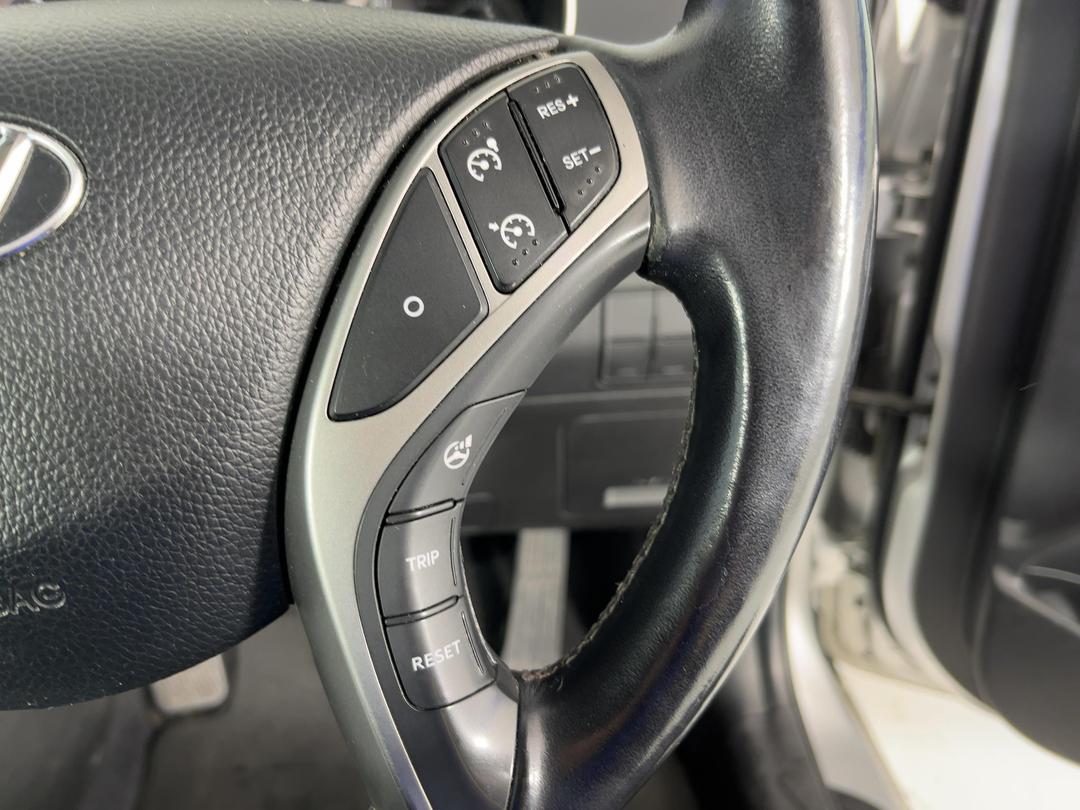 Photo '23' of Hyundai I30