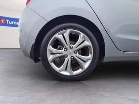 Photo '12' of Hyundai I30