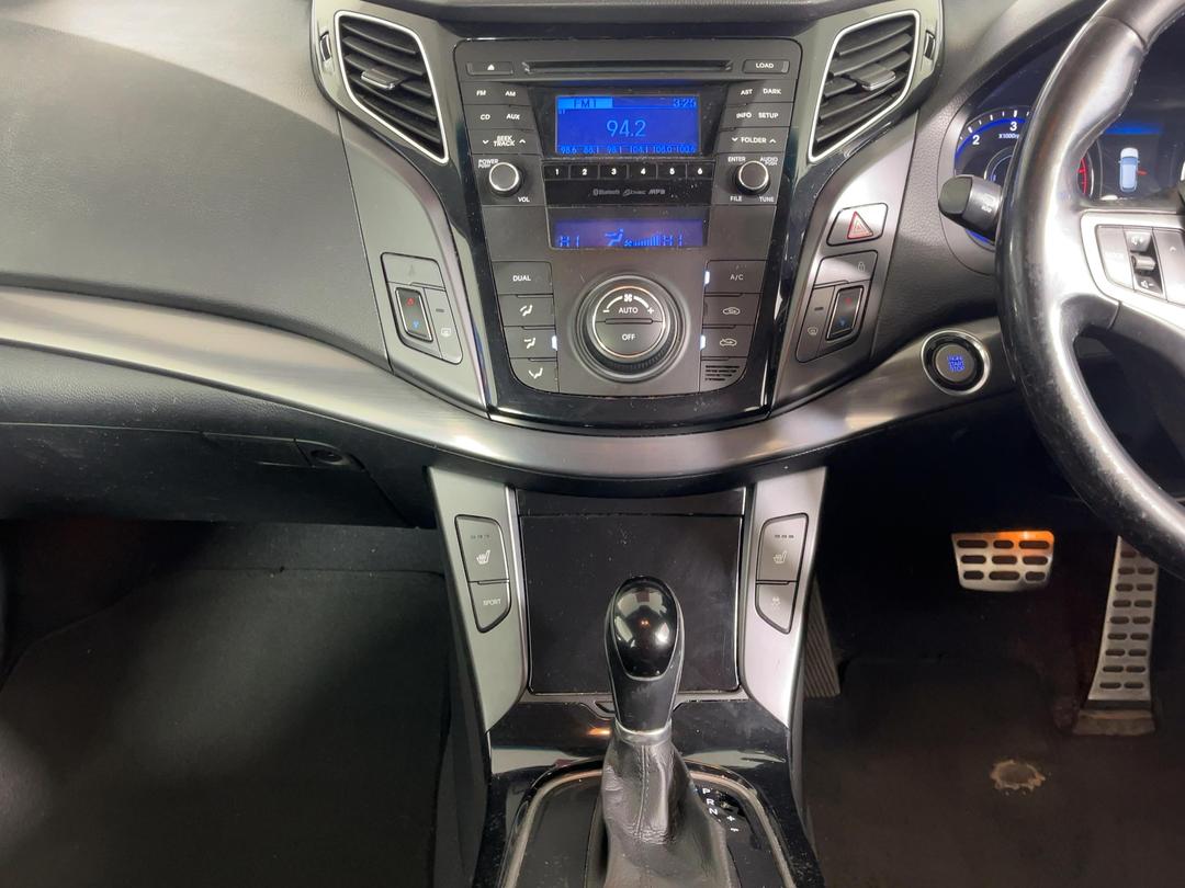 Photo '16' of Hyundai I40 Crdi Photo '16' of Hyundai I40 Crdi