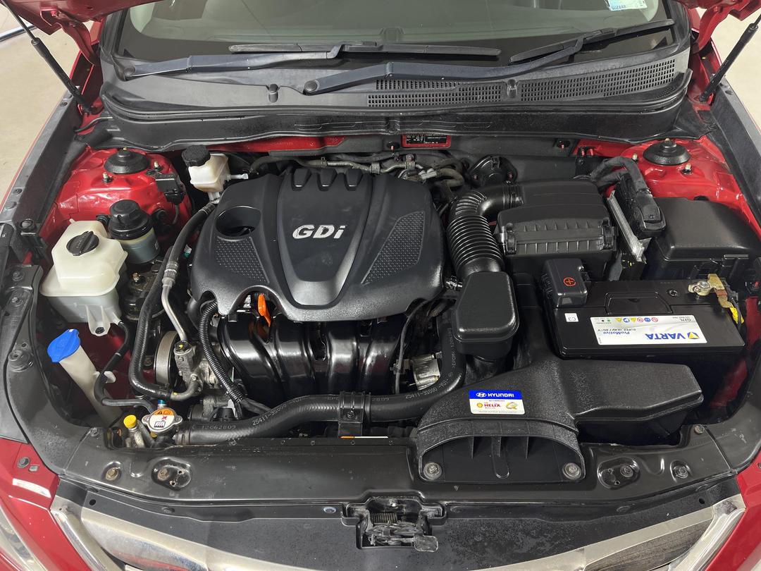 Photo '13' of Hyundai I45