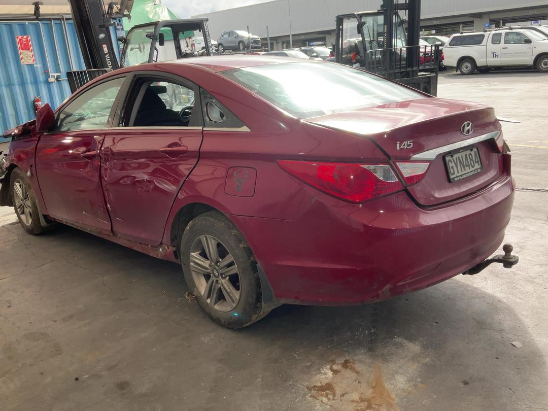 Photo '10' of Hyundai I45