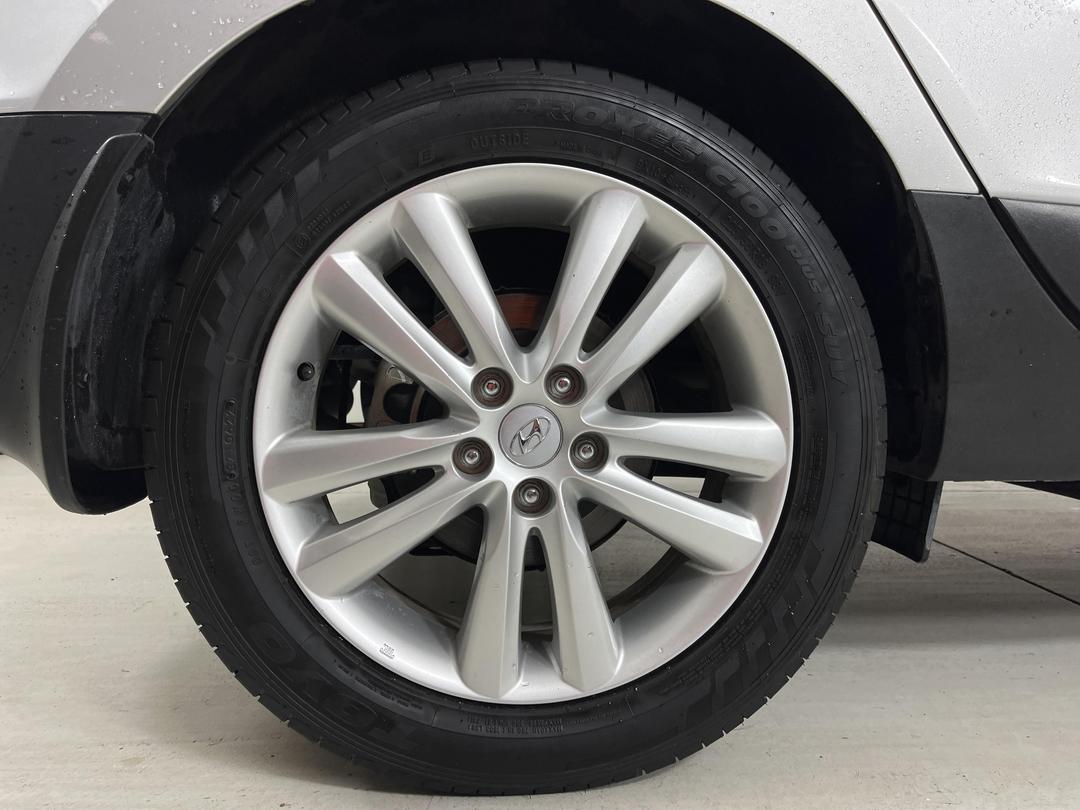 Photo '12' of Hyundai Ix35