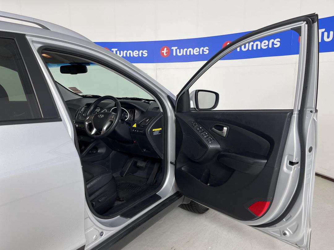 Photo '15' of Hyundai Ix35