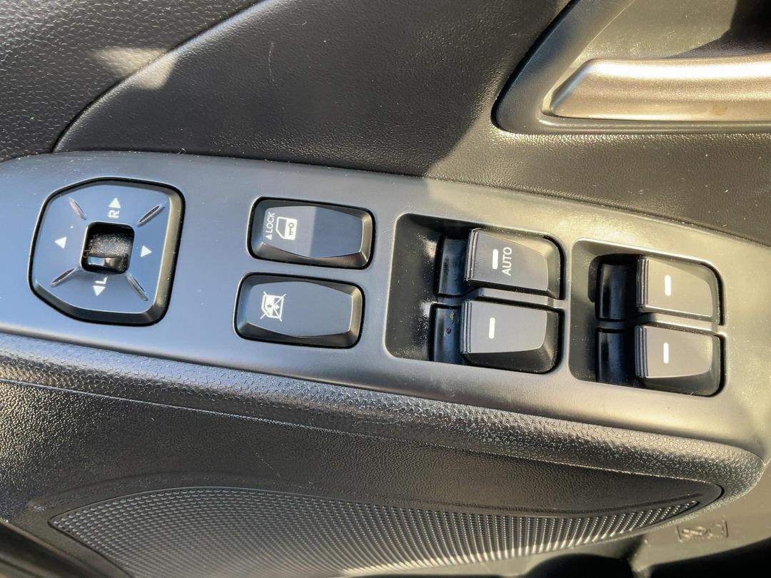 Photo '23' of Hyundai Ix35