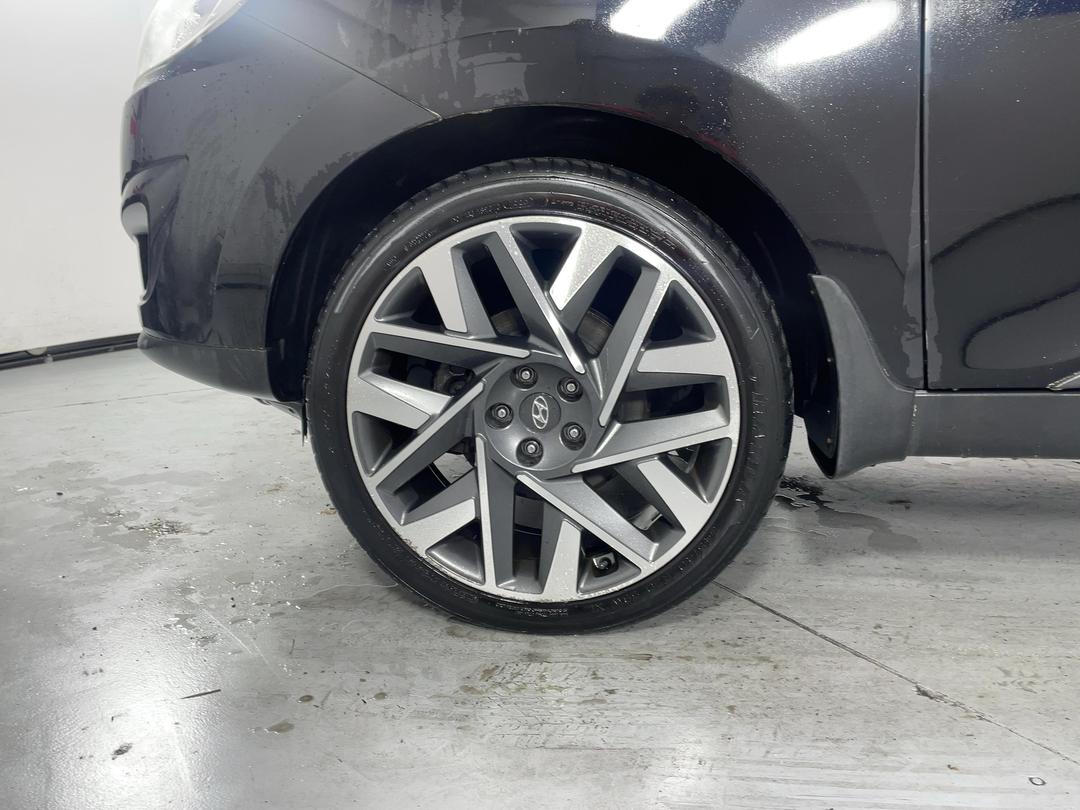 Photo '10' of Hyundai Ix35