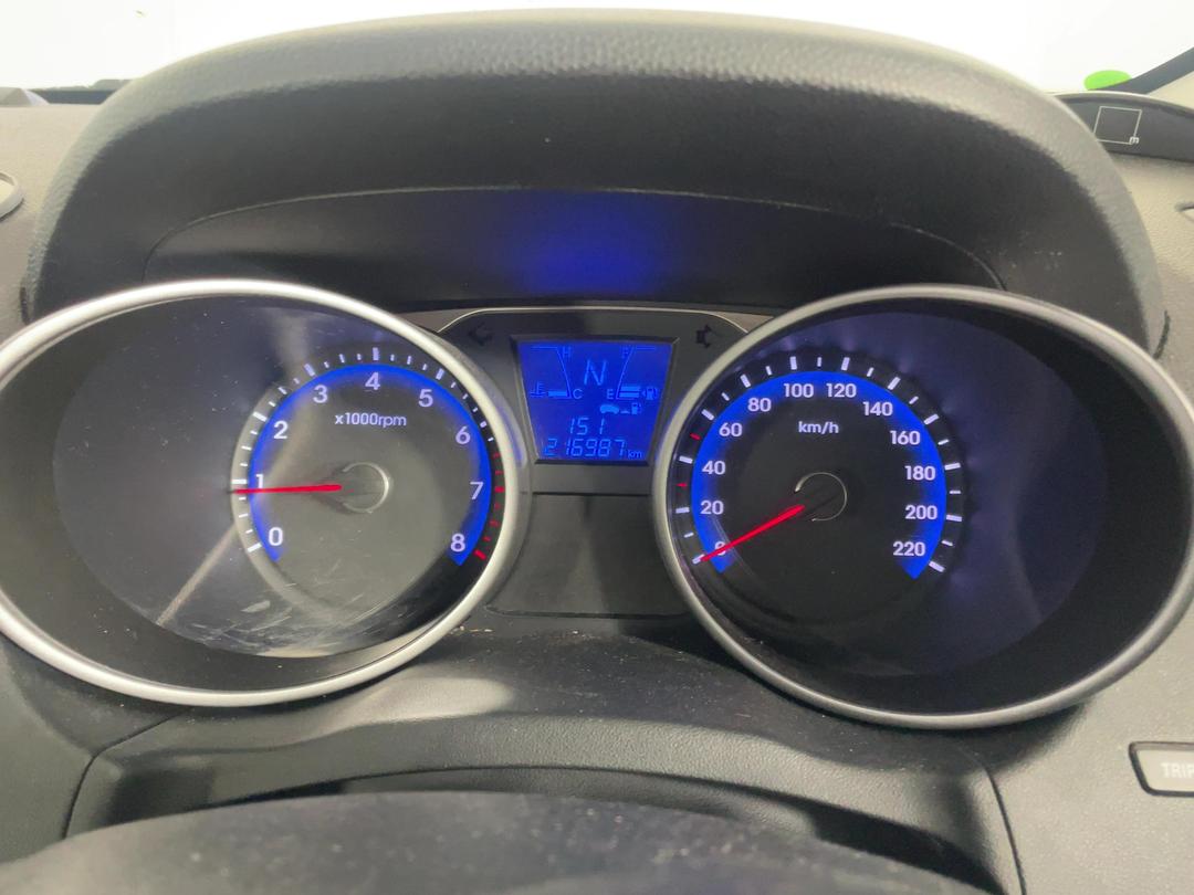 Photo '21' of Hyundai Ix35
