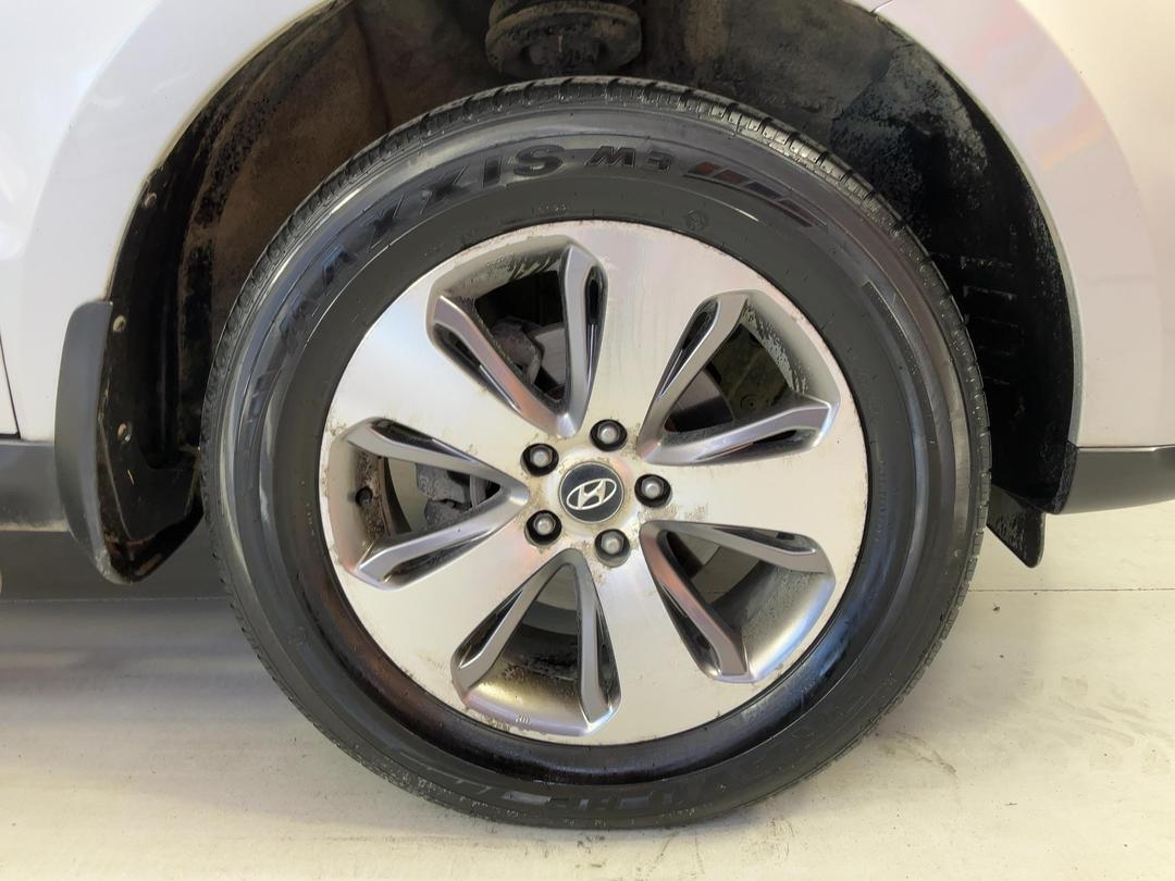 Photo '9' of Hyundai Santa FE