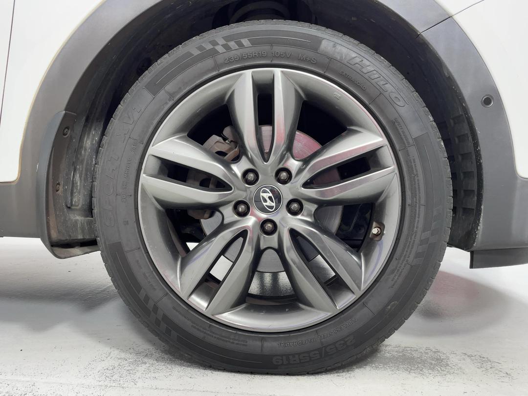 Photo '9' of Hyundai Santa FE