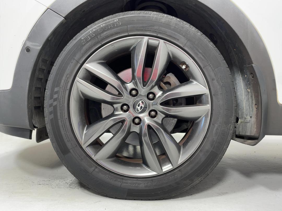 Photo '10' of Hyundai Santa FE