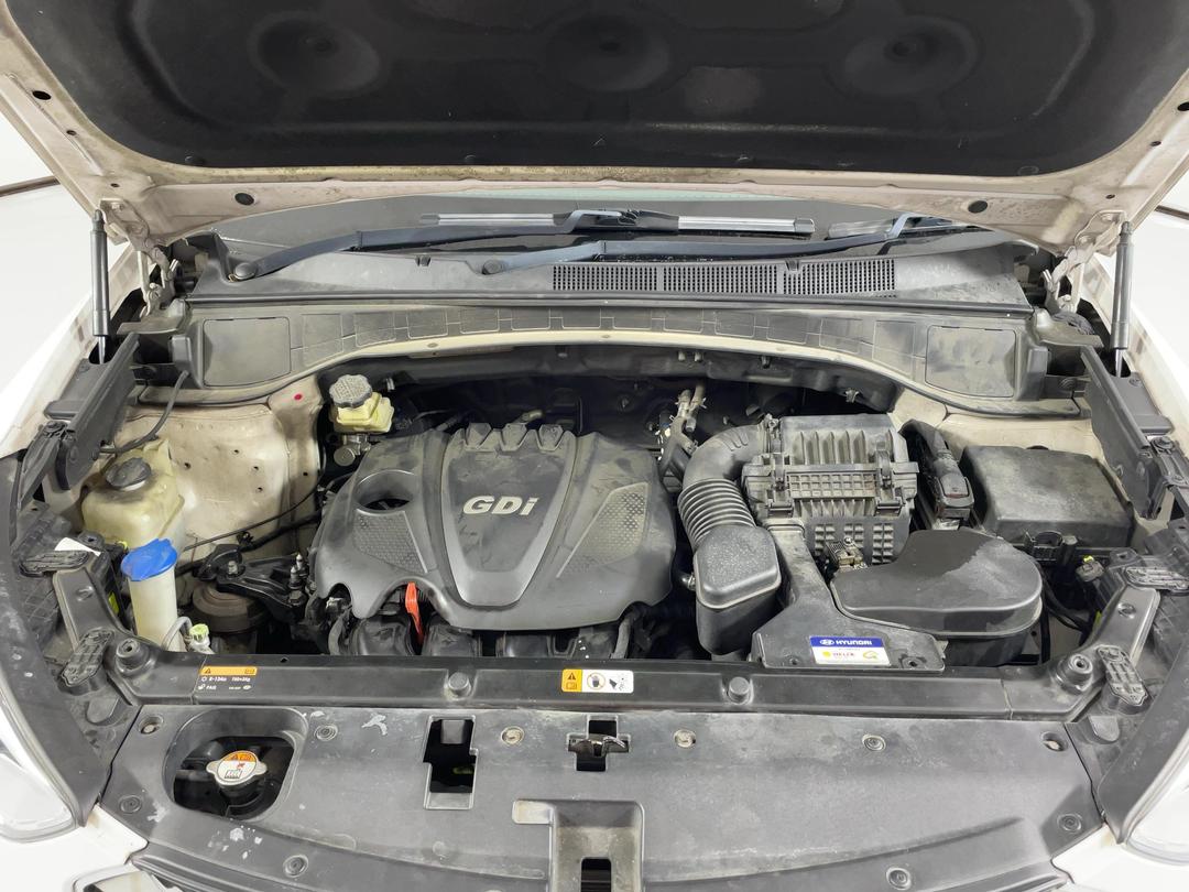 Photo '13' of Hyundai Santa FE