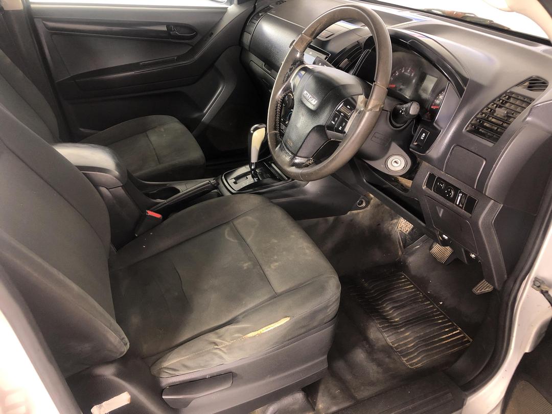 Photo '16' of Isuzu D-MAX