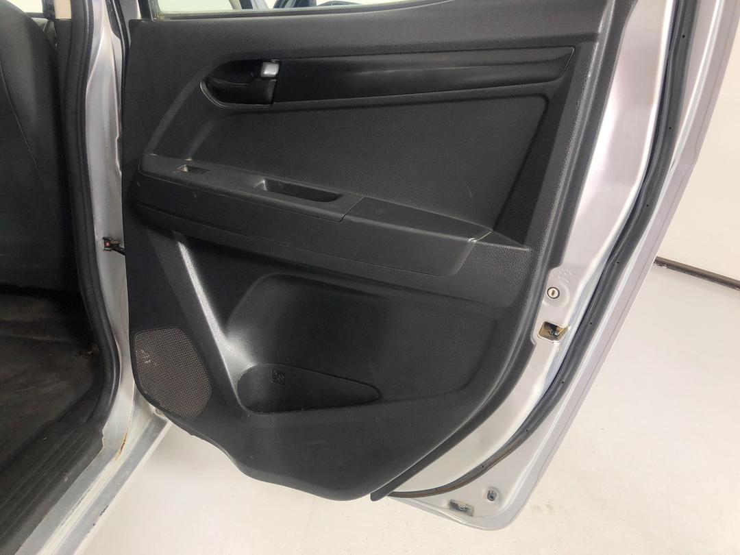 Photo '19' of Isuzu D-MAX