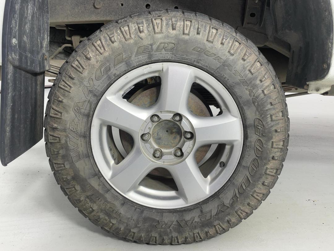 Photo '12' of Isuzu D-MAX