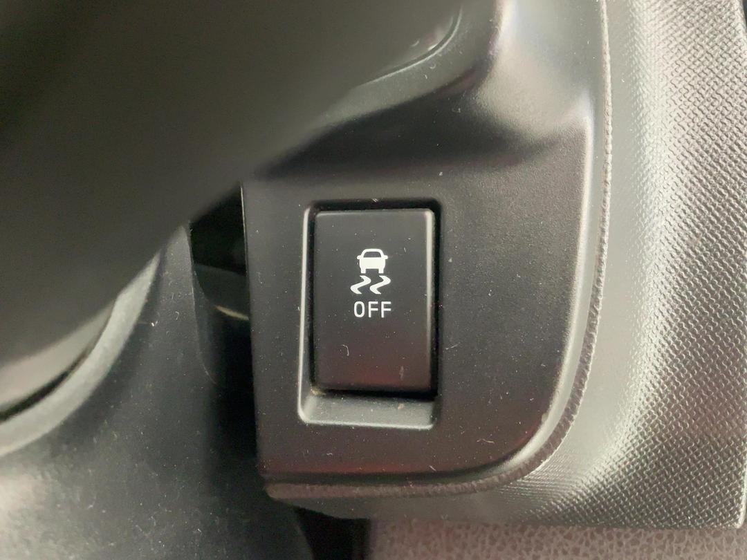 Photo '23' of Isuzu D-MAX