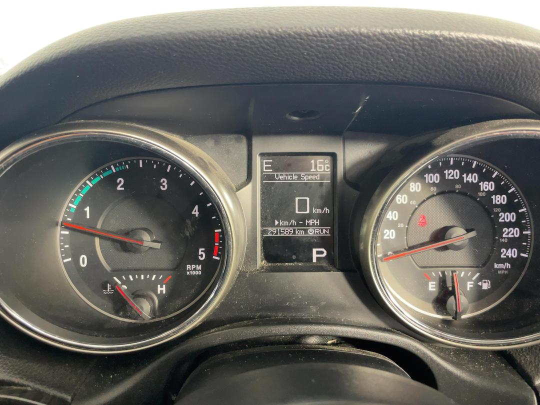Photo '19' of Jeep Grand Cherokee Laredo CRD Photo '19' of Jeep Grand Cherokee Laredo CRD