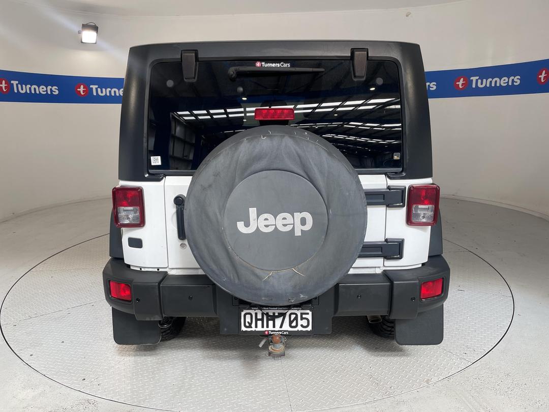 Photo '6' of Jeep Wrangler